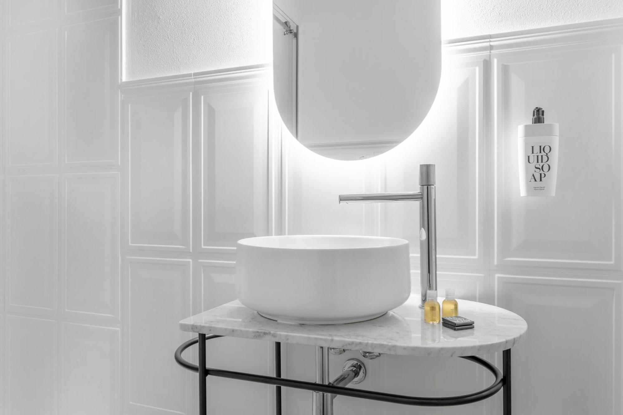 Montello Suites Foresteria Lombarda ミラノ エクステリア 写真